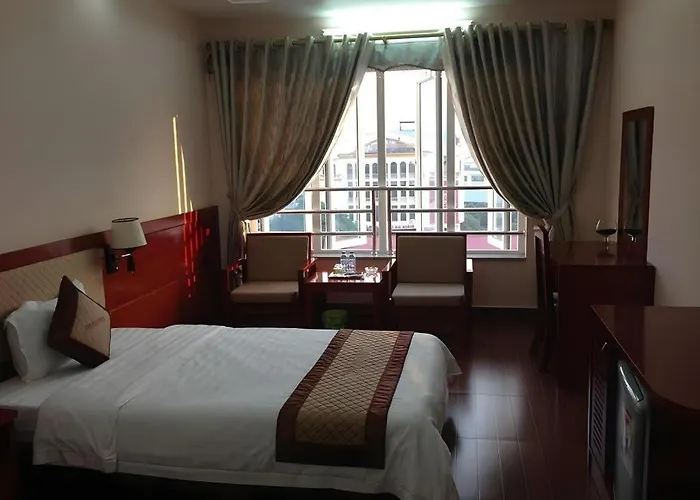 Paradis Khách sạn Hạ Long