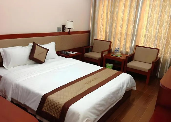 Khách sạn Paradis 2*